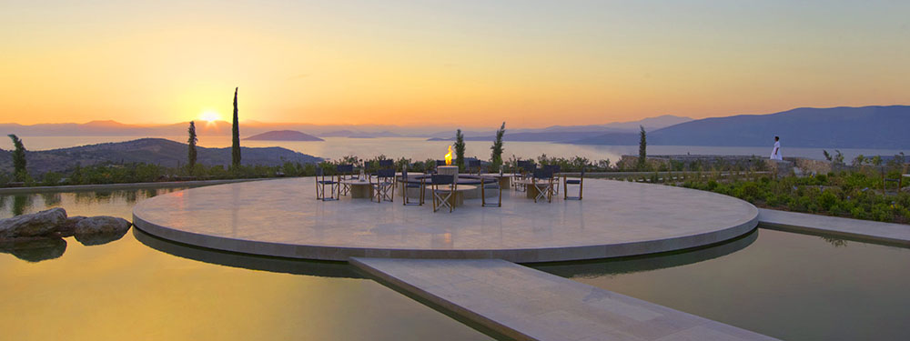 Бронируйте номера в лучших спа-отелях Греции